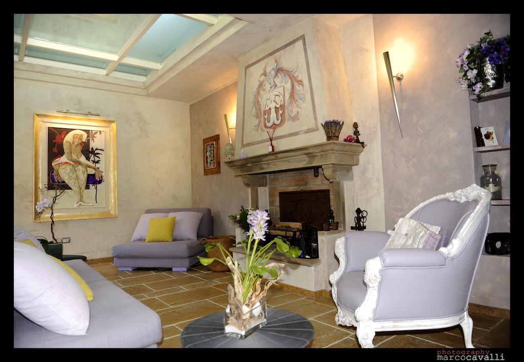 مبيت وإفطار فورتي دي مارمي Relais Di Alice- Adults Only المظهر الخارجي الصورة