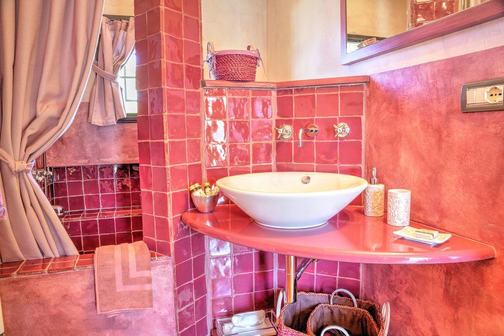 مبيت وإفطار فورتي دي مارمي Relais Di Alice- Adults Only المظهر الخارجي الصورة