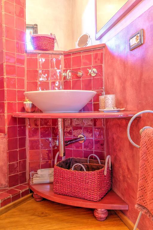 مبيت وإفطار فورتي دي مارمي Relais Di Alice- Adults Only المظهر الخارجي الصورة